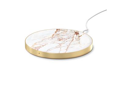 Chargeur Qi IDEAL OF SWEDEN sans fil - Modèle Carrara Gold